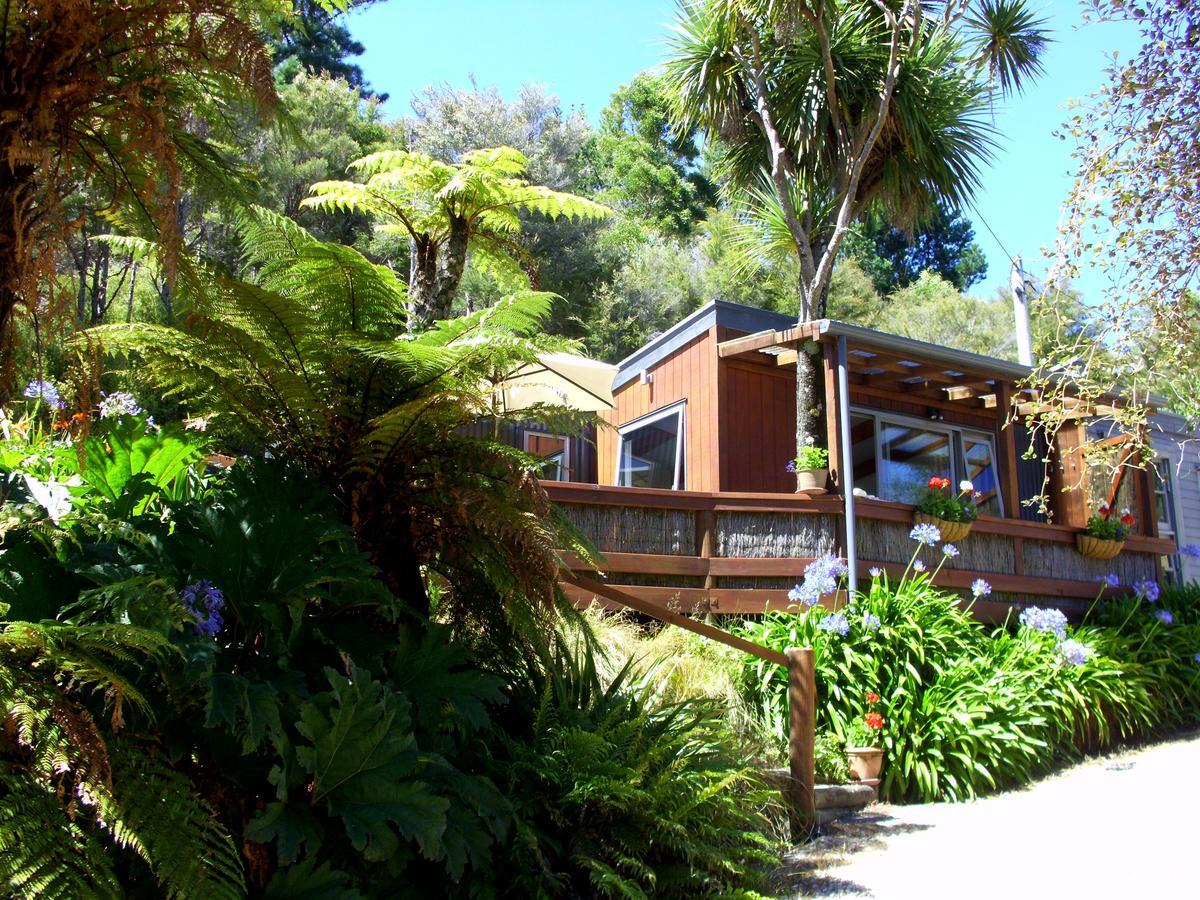 Cabbage Tree Chalet Parapara Quarto foto